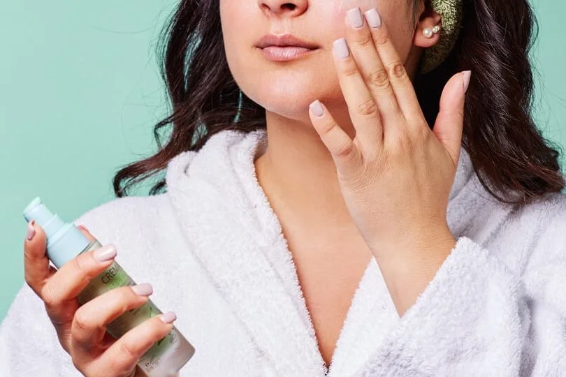 como-identificar-y-cuidar-las-diferentes-partes-de-la-cara-guia-completa-con-pasos-para-un-cuidado-facial-adecuado