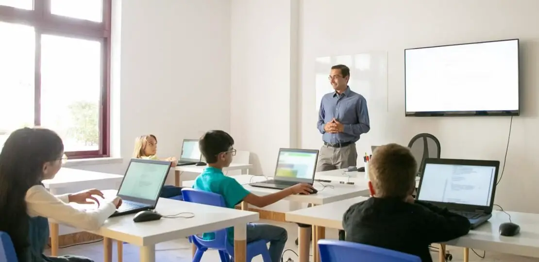 integracion-efectiva-de-herramientas-tecnologicas-en-el-aula-pasos-y-consejos-practicos-para-potenciar-el-aprendizaje